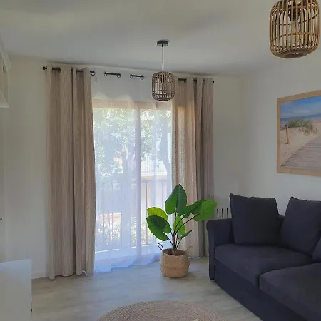 Апартаменты Lovely In Denia; El Patio Дения