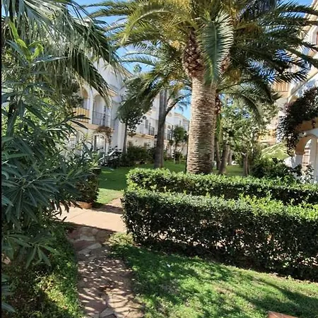 Lovely In Denia; El Patio * Дения